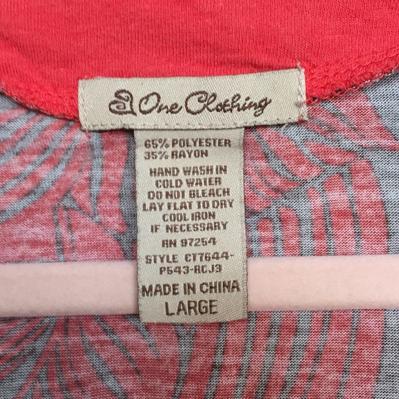 🧔🏻3for$15🧔🏻women’s large one clothing tunic - Picture 2 of 5